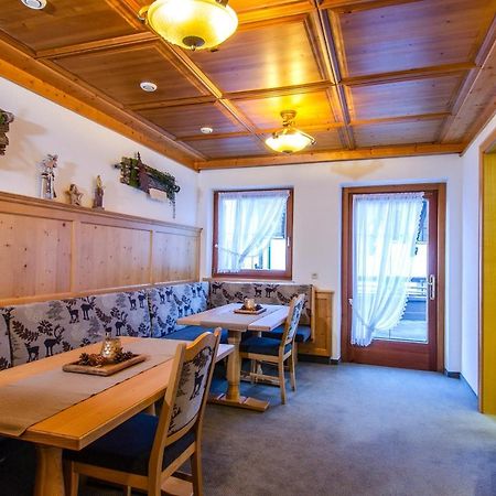 Hotel Garni Golfais Ишгль Экстерьер фото