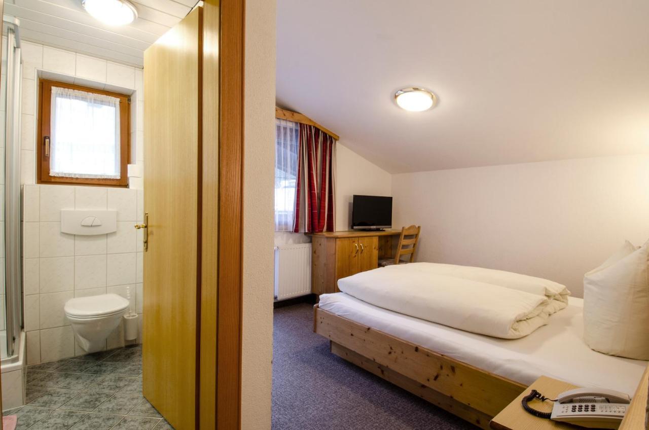 Hotel Garni Golfais Ишгль Экстерьер фото