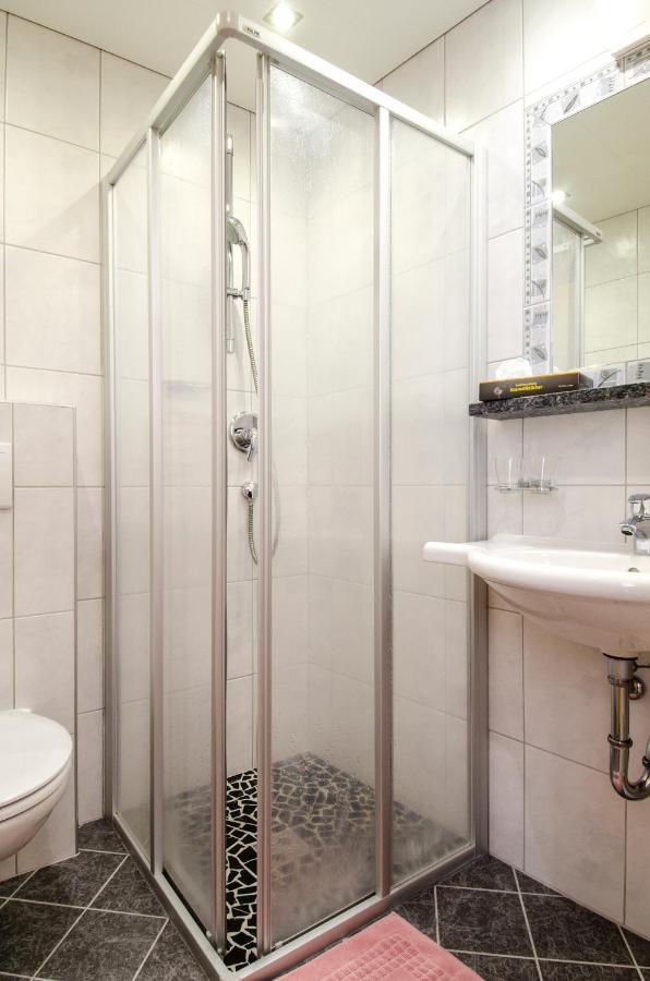 Hotel Garni Golfais Ишгль Экстерьер фото